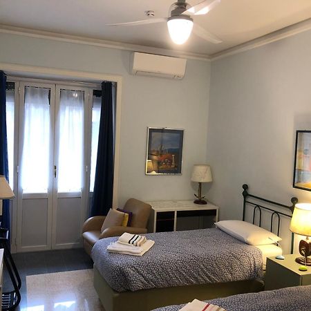 Tourist Flat - A Due Passi Apartment Рим Екстериор снимка